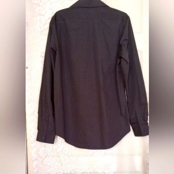 VAN HEUSEN MEN'S SHIRT - Picture 2 of 5